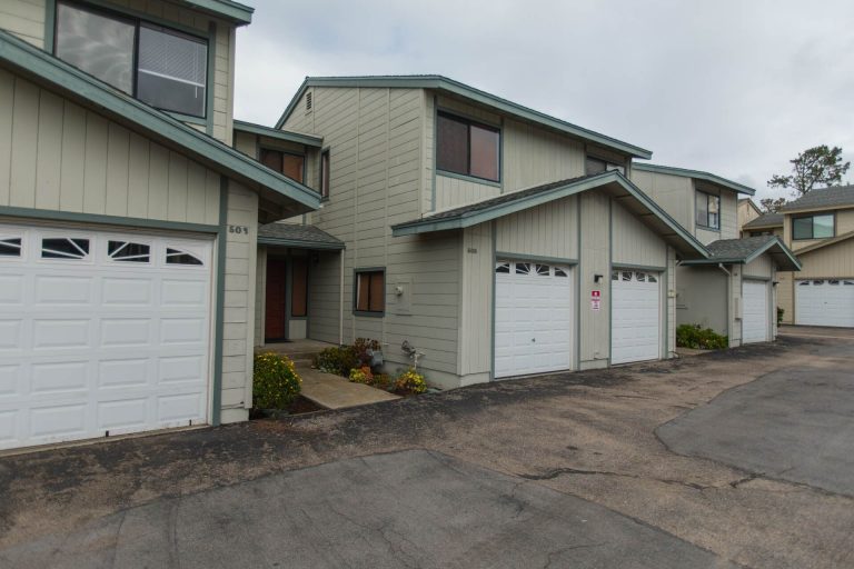 Links to Cozy Condo by the Sea