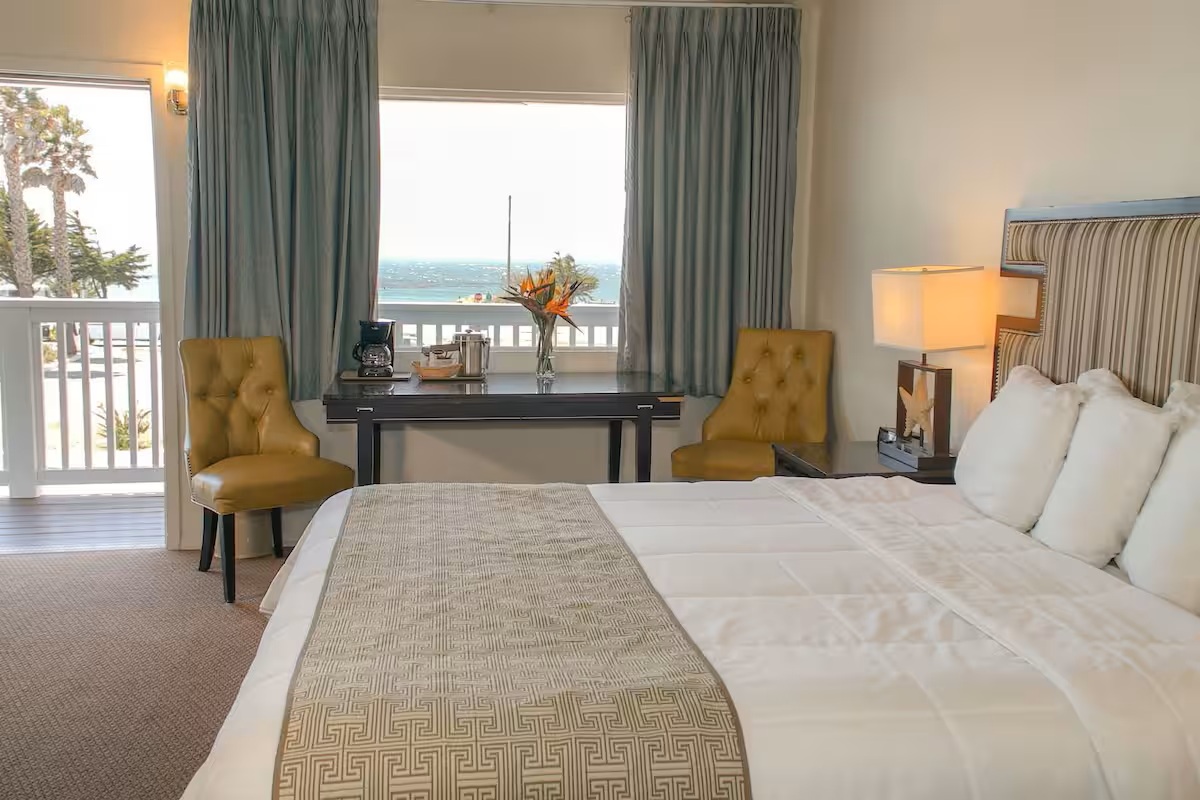 Links to San Simeon Lodge
