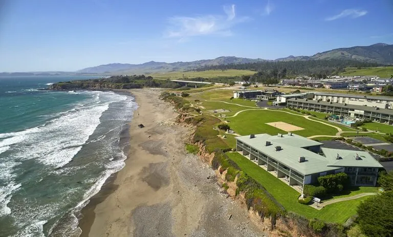 Cavalier Oceanfront Resort
