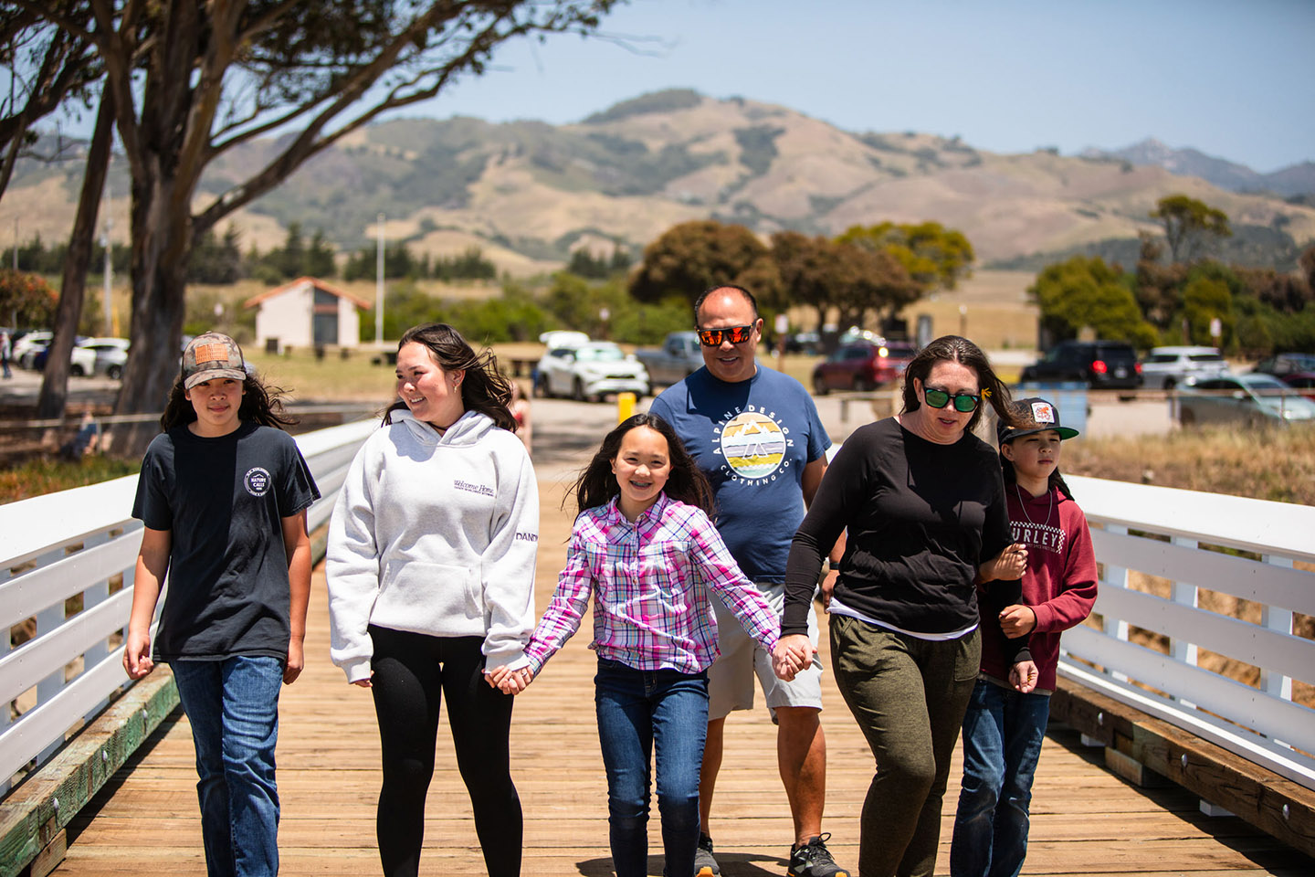 Family San Simeon Pier